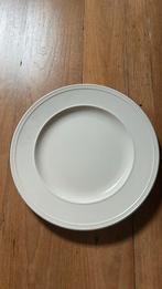 Wedgwood Windsor dinerbord, Huis en Inrichting, Keuken | Servies, Ophalen of Verzenden, Zo goed als nieuw