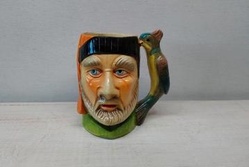 Majolica beker, Portugal  beschikbaar voor biedingen