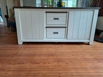 set dressoir en kast Henders en Hazel beschikbaar voor biedingen