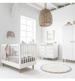 Baby kamer Scandinavische stijl (meegroei bedje), Kinderen en Baby's, Kinderkamer | Inrichting en Decoratie, Zo goed als nieuw