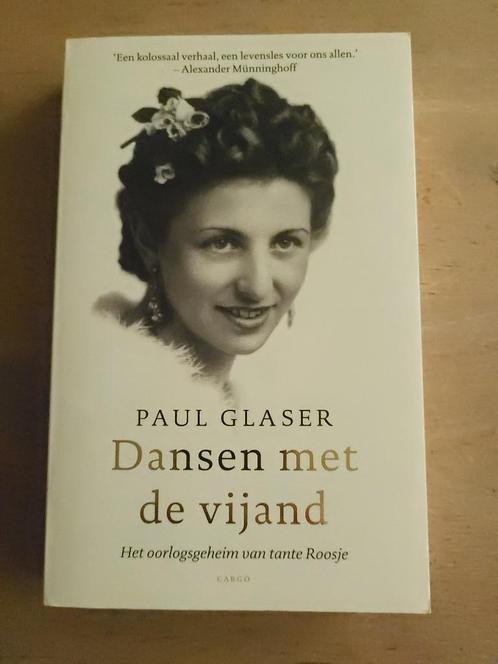 roman Dansen met de vijand - paul Glaser, Boeken, Romans, Gelezen, Nederland, Ophalen of Verzenden