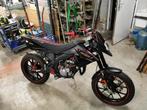 Derbi DRD evo limited edition twee takt schakelbrommer, Fietsen en Brommers, Brommers | Derbi, Ophalen of Verzenden, Zo goed als nieuw