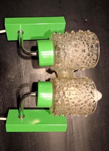 Retro vintage wandlampjes beschikbaar voor biedingen