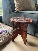 Vintage tafeltje houtsnijwerk, Ophalen of Verzenden