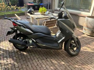 Yamaha x-max 250  bj.2015 nieuwe model. beschikbaar voor biedingen