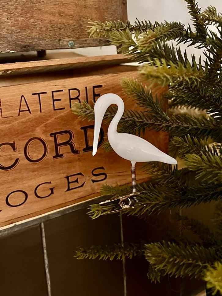 Antieke Opaline ooievaar Kerstbal Clip, Diversen, Kerst, Gebruikt, Ophalen of Verzenden