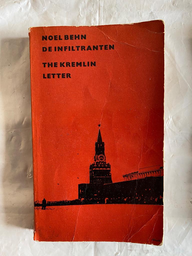 Noel Behn: De infiltranten, Ophalen of Verzenden, Gelezen