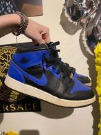 Nike Jordan, Kleding | Dames, Ophalen of Verzenden, Zo goed als nieuw, Sneakers of Gympen, Zwart