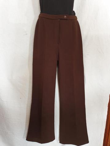 Bruine jaren 70 broek. Mt S /M Merk Crylnet beschikbaar voor biedingen