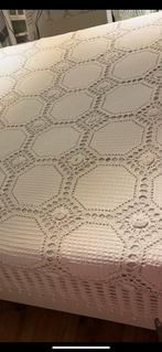 Grote, gehaakte, witte sprei, Huis en Inrichting, Ophalen of Verzenden, Zo goed als nieuw