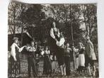 Vintage Foto Noorse Volksdans 1961, Ophalen of Verzenden, 1960 tot 1980, Gebruikt, Klederdracht
