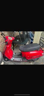 Riya ty50qt-K. Scooter, Fietsen en Brommers, Snorfietsen en Snorscooters, Ophalen of Verzenden, Zo goed als nieuw, Overige merken