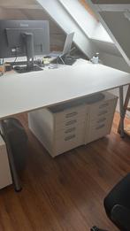 Ikea bureau met twee ladeblokken, Ophalen, Gebruikt