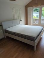 IKEA tweepersoonsbed met matras en bovenmatras, 160 cm, Wit, Zo goed als nieuw, Hout