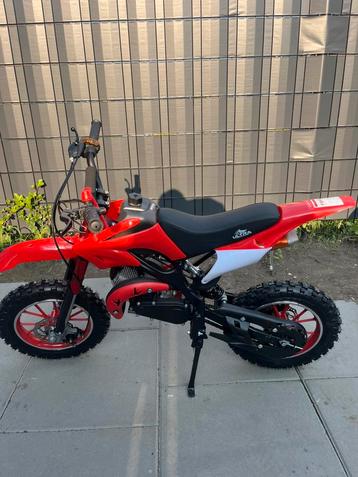 Pitbike 10 inch. beschikbaar voor biedingen