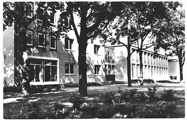 959418 Vught N Br 1967 Sociëteit van Jagerboslaan Gelopen, Verzamelen, Ansichtkaarten | Nederland, Gelopen, Noord-Brabant, 1960 tot 1980