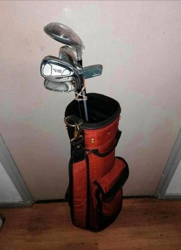 Golfset dames met golftas beschikbaar voor biedingen