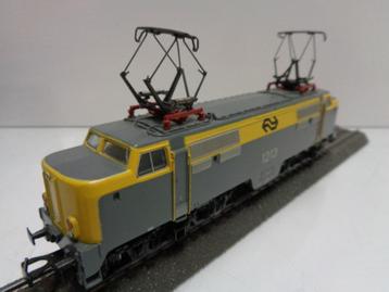 Marklin -- 3161 NS E-loc 1213 geel/grijs. (H0) beschikbaar voor biedingen