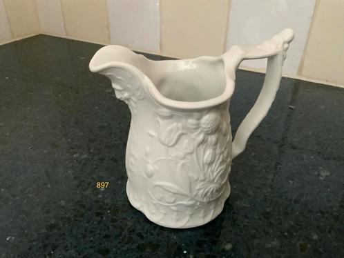 Vintage Portmeirion Parian ware small milk jug, Antiek en Kunst, Antiek | Servies los, Ophalen of Verzenden