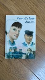 Boek - Twee zijn beter dan een, R Hoogerwerf, Gelezen, Christendom | Protestants, Ophalen of Verzenden, R. Hoogewerf-Holleman
