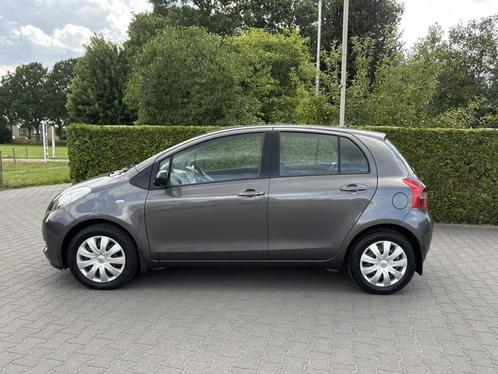 Toyota Yaris YARIS 1.3 16V VVT-I LINEA SOL AUTOMAAT, Auto's, Toyota, Bedrijf, Te koop, Yaris, ABS, Airconditioning, Boordcomputer