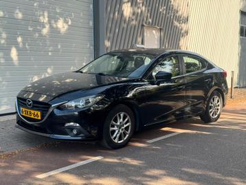 Mazda 3 2.0 Skyactiv-g 88KW Sedan 2014 Zwart beschikbaar voor biedingen