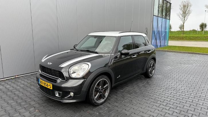 Mini Countryman 1.6 Cooper S All4 AUT 2011 Zwart, Auto's, Mini, Particulier, Countryman, 4x4, ABS, Airbags, Airconditioning, Bluetooth