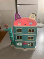 Gabby’s Dollhouse poppenhuis met toebehoren en poppetjes, Kinderen en Baby's, Speelgoed | Poppenhuizen, Ophalen of Verzenden, Zo goed als nieuw
