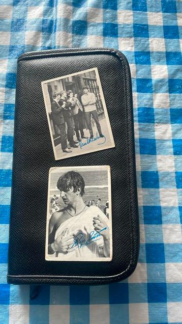 Etui met 72 Beatleskauwgomplaatjes beschikbaar voor biedingen