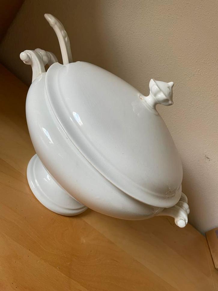 Oude grote Soepterrine met Lepel - Wit Aardewerk, Antiek en Kunst, Antiek | Keukenbenodigdheden, Ophalen