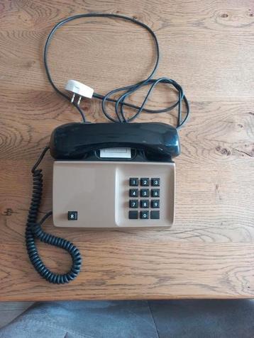 Ptt telefoon Diavox IDK 04 1981 druktoetsen. beschikbaar voor biedingen