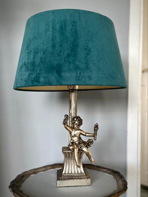 Vintage tafellamp / schemerlamp met fluwelen kap, Huis en Inrichting, Lampen | Tafellampen, Gebruikt, Ophalen