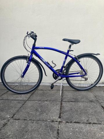 Groove South Pier 47 CM (zo goed als nieuw) beschikbaar voor biedingen
