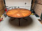 Antieke Ronde Houten Eettafel voor 8 personen, Ophalen