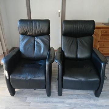 2 Zwarte leren relaxfauteuils - Elektrisch - ZGAN Kharma
 beschikbaar voor biedingen