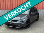 Volkswagen Golf 1.5 TSI 3x R-line | Carplay | Keyless | DSG, Zwart, 4 cilinders, 150 pk, Alcantara