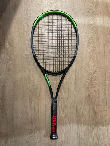 Wilson Blade 98 V7 tennisracket (nieuw!) beschikbaar voor biedingen