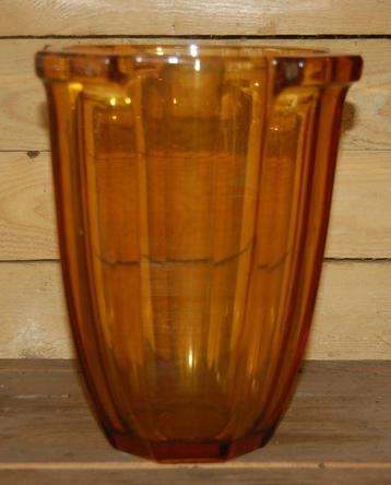 Josef Inwald Amber Art Deco Vaas, mooi model! beschikbaar voor biedingen