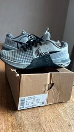 Nieuwe Nike Metcon 8 schoenen maat 38,5, Nike, Ophalen of Verzenden, Grijs, Sneakers of Gympen