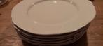 6 grote PLATTE IKEA  DINERBORDEN witte BORDEN SCHULP RAND, Ophalen of Verzenden, Zo goed als nieuw, Bord(en), Effen