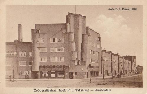 Amsterdam, Coöperatiestraat hoek P. L. Takstraat, Verzamelen, Ansichtkaarten | Nederland, Ongelopen, Noord-Holland, Verzenden
