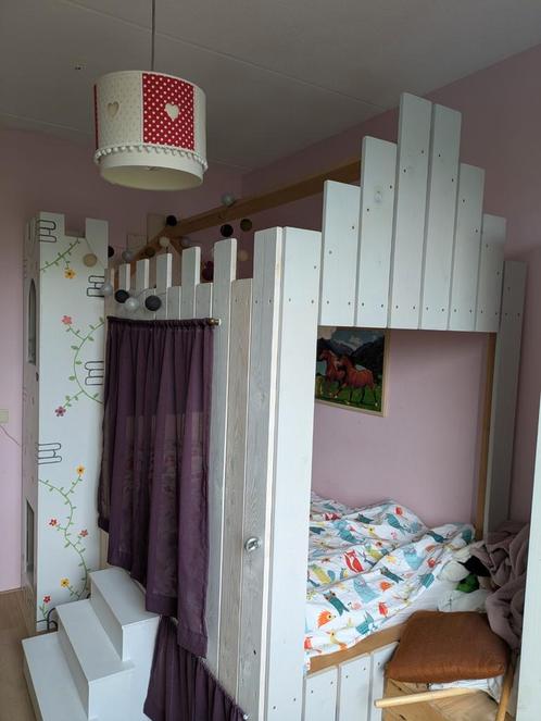 Meisjes bed, Kinderen en Baby's, Kinderkamer | Stapelbedden en Hoogslapers, Zo goed als nieuw, Halfhoogslaper, Ophalen