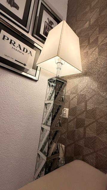 Salon Lamp beschikbaar voor biedingen