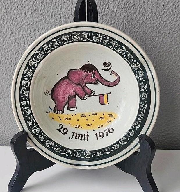 Vintage Chemkefa Asbak - Olifant 29 Juni 1976, Antiek en Kunst, Antiek | Keramiek en Aardewerk, Ophalen of Verzenden