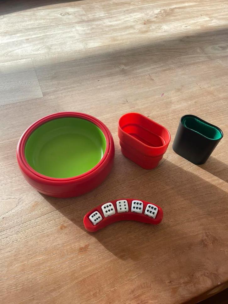 Yahtzee reisvariant, Hobby en Vrije tijd, Gezelschapsspellen | Overige, Ophalen of Verzenden