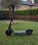 Segway ninebot elektrische step E2 Pro E, Fietsen en Brommers, Steps, Ophalen of Verzenden, Zo goed als nieuw, Elektrische step (E-scooter)