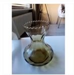 vintage rookglazen hyacint vaas met bruin getint glas, Huis en Inrichting, Woonaccessoires | Vazen, Overige kleuren, Ophalen of Verzenden