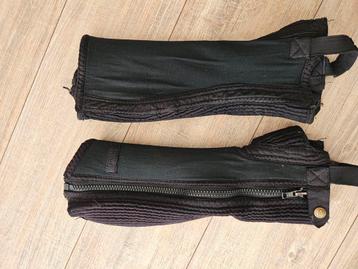 Chaps maat XS beschikbaar voor biedingen