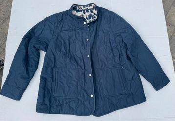 Dames tussenjas beschikbaar voor biedingen