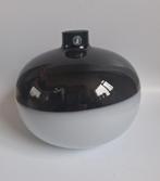 Prachtige handgeblazen ronde vaas
17 x 18 cm
970 gram, Gevondenengemaakt@gmail.com, Zwart, Onbekend, Ophalen of Verzenden